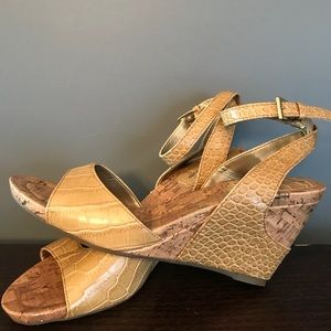 Bandolino Wedge Shoes